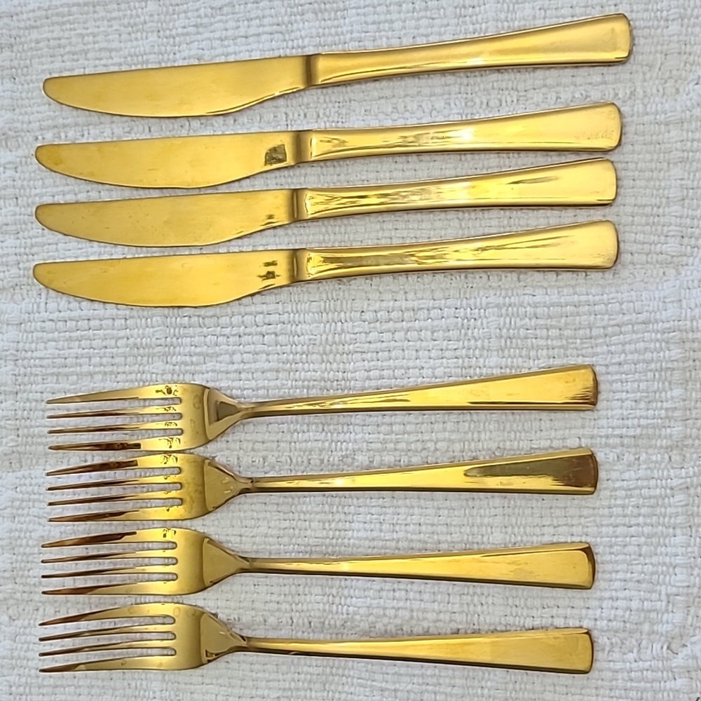 Gold Plated Stainless Steel Silverware Set 8 Pc.